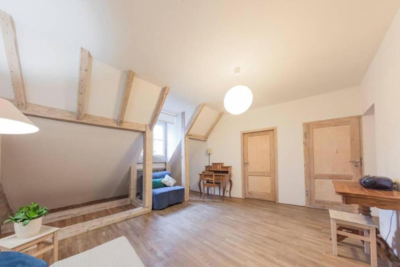 وارسو Snug Apartment In A Tenement House - Old Town - F50/5 المظهر الخارجي الصورة