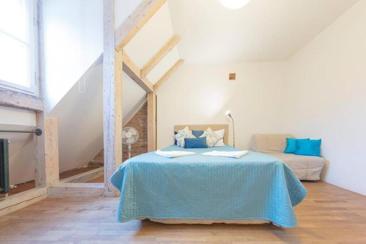وارسو Snug Apartment In A Tenement House - Old Town - F50/5 المظهر الخارجي الصورة